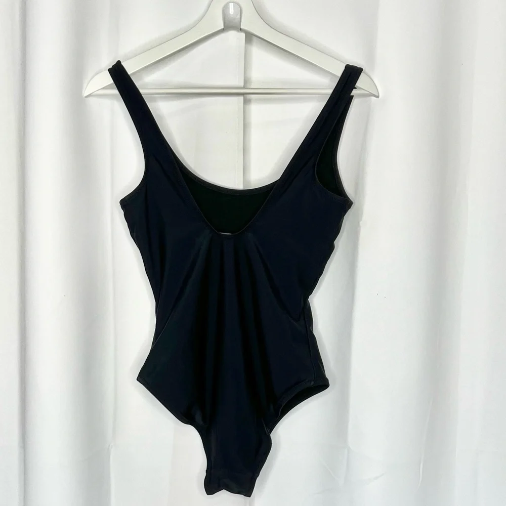 “CALIFORNIA” Black/White One Piece Swimsuit D